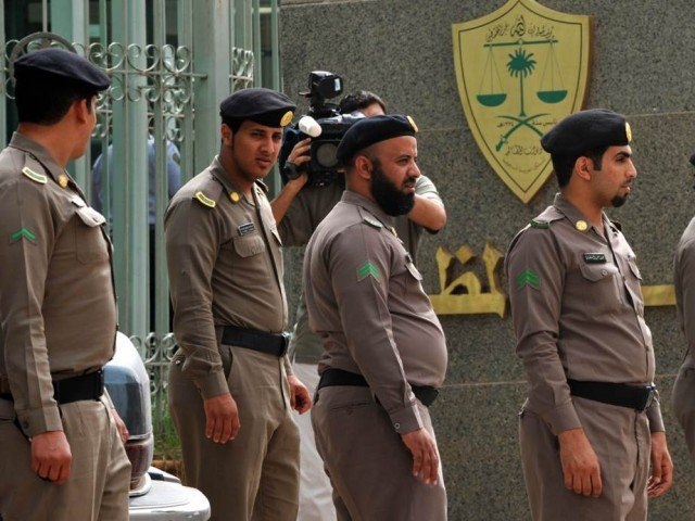 Saudi Arabia police officers